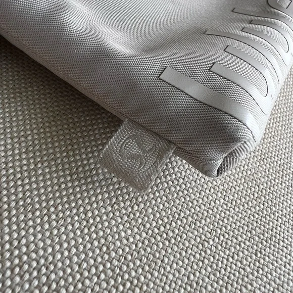 Lululemon Beige Wristlet Pouch + Never Lost Keychain Strap - Picture 5 of 12